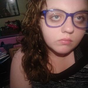 Meet your Posher, Mckenzie